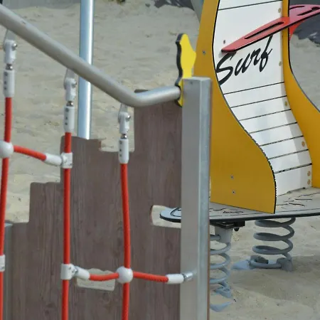 Mobil-home Jullouville, 4 Pièces, 6 Personnes - Fr-1-361a-22