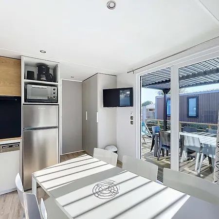 Mobil-home Grand Confort 6 Pers, 3 Chambres, Terrasse, A 200m, Piscine Chauffee - Fr-1-361a-22 Jullouville-les-Pins
