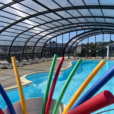 Holiday home Mobil-home Grand Confort 6 Pers, 3 Chambres, Terrasse, A 200m, Piscine Chauffee - Fr-1-361a-22 *